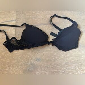 Natori feathers Black Lace Bra 32b